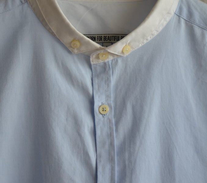 Drykorn Babyblaues Hemd mit weißem Kragen 42