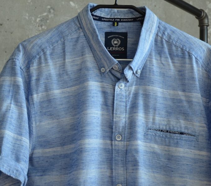 Blaues Herren Kurzarm - Hemd Größe 44