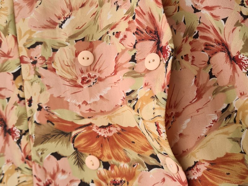 Blumige vintage Bluse