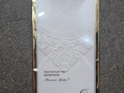 Stofftaschentuch weiß bestickt